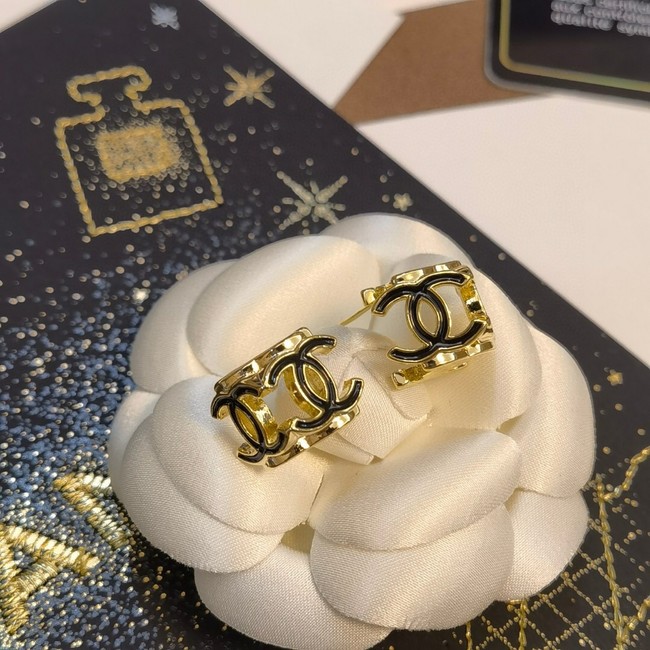 Chanel Earrings CE11606