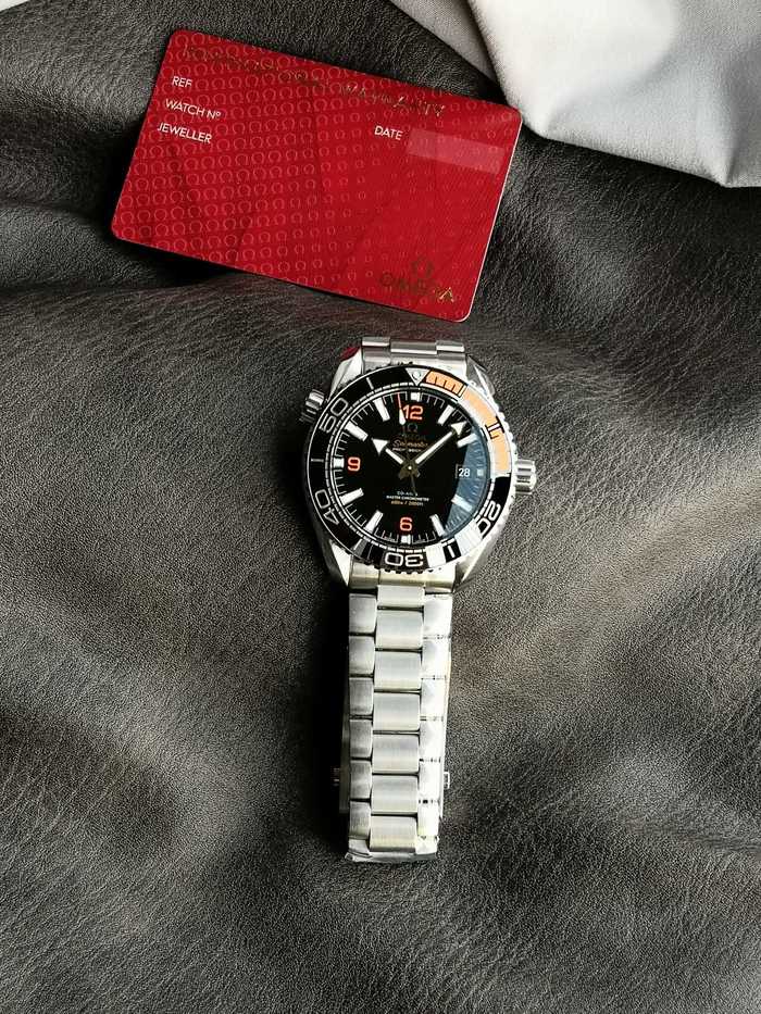 Omega Watch OMW00698