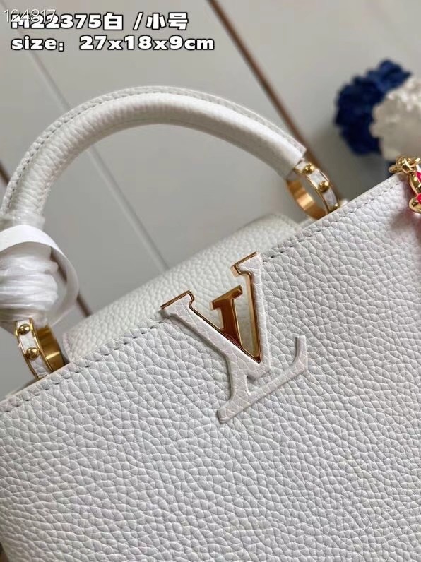 Louis Vuitton Capucines BB M21043 white