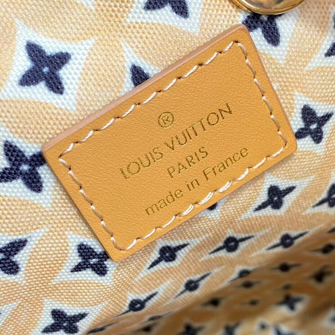 Louis Vuitton Giant Monogram Neonoe BB M22986 Gradient Print Apricot