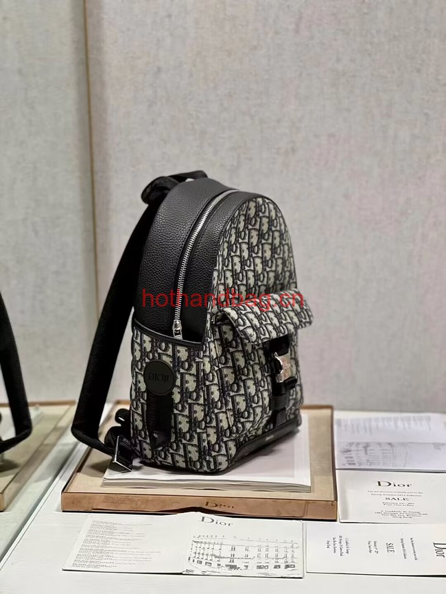 DIOR EXPLORER BACKPACK Beige and Black Dior Oblique Jacquard 1ESBA011YKY