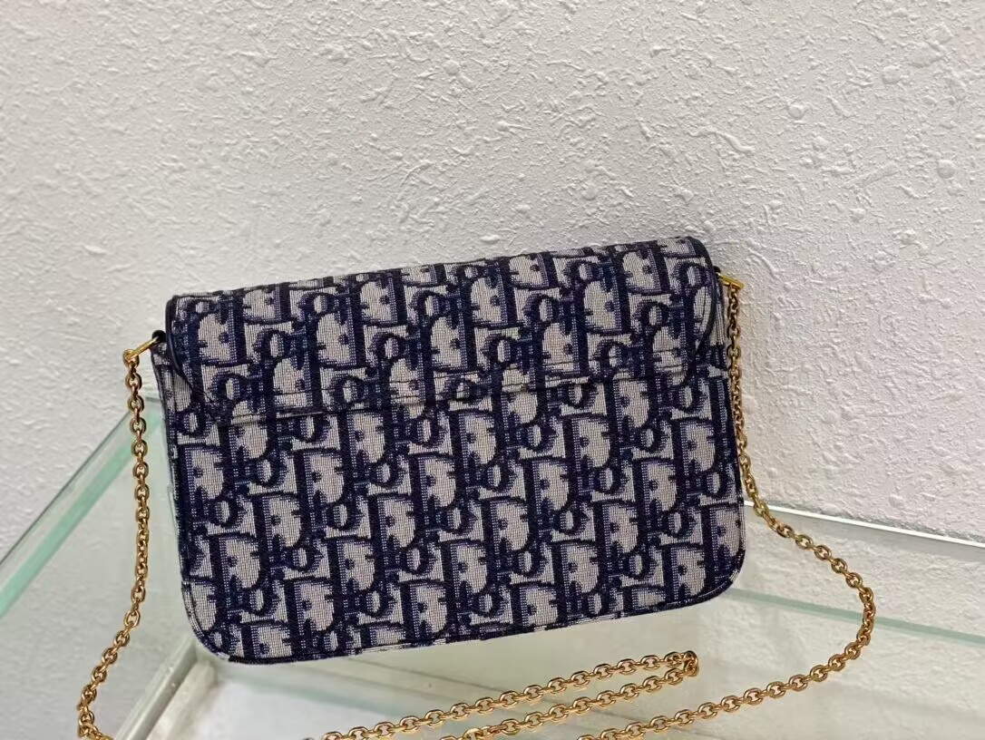 DIOR SADDLE POUCH WITH CHAIN Blue Dior Oblique Jacquard S5907CT