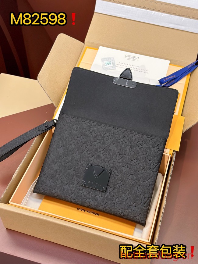 Louis Vuitton Pochette Voyage Souple M82598-1