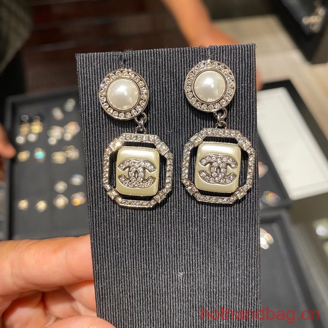 Chanel Earrings CE12454