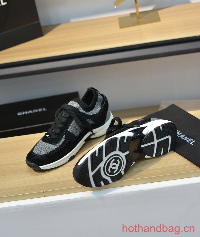 Chanel Sneakers 93783-4