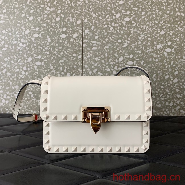 VALENTINO GARAVANI ROCKSTUD23 Small calfskin bag ZS098 white