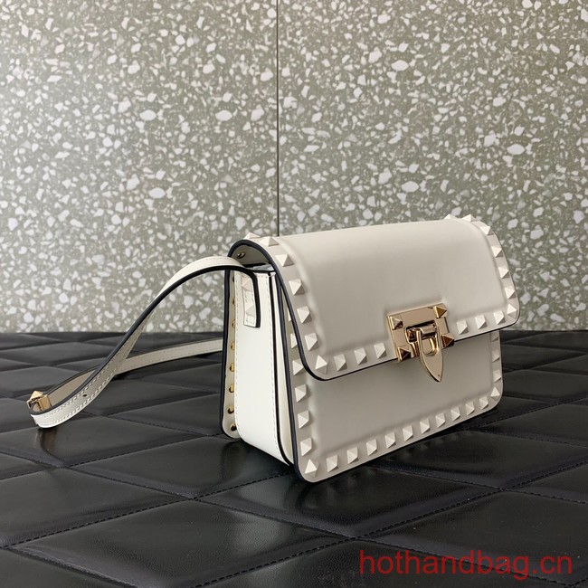 VALENTINO GARAVANI ROCKSTUD23 Small calfskin bag ZS098 white