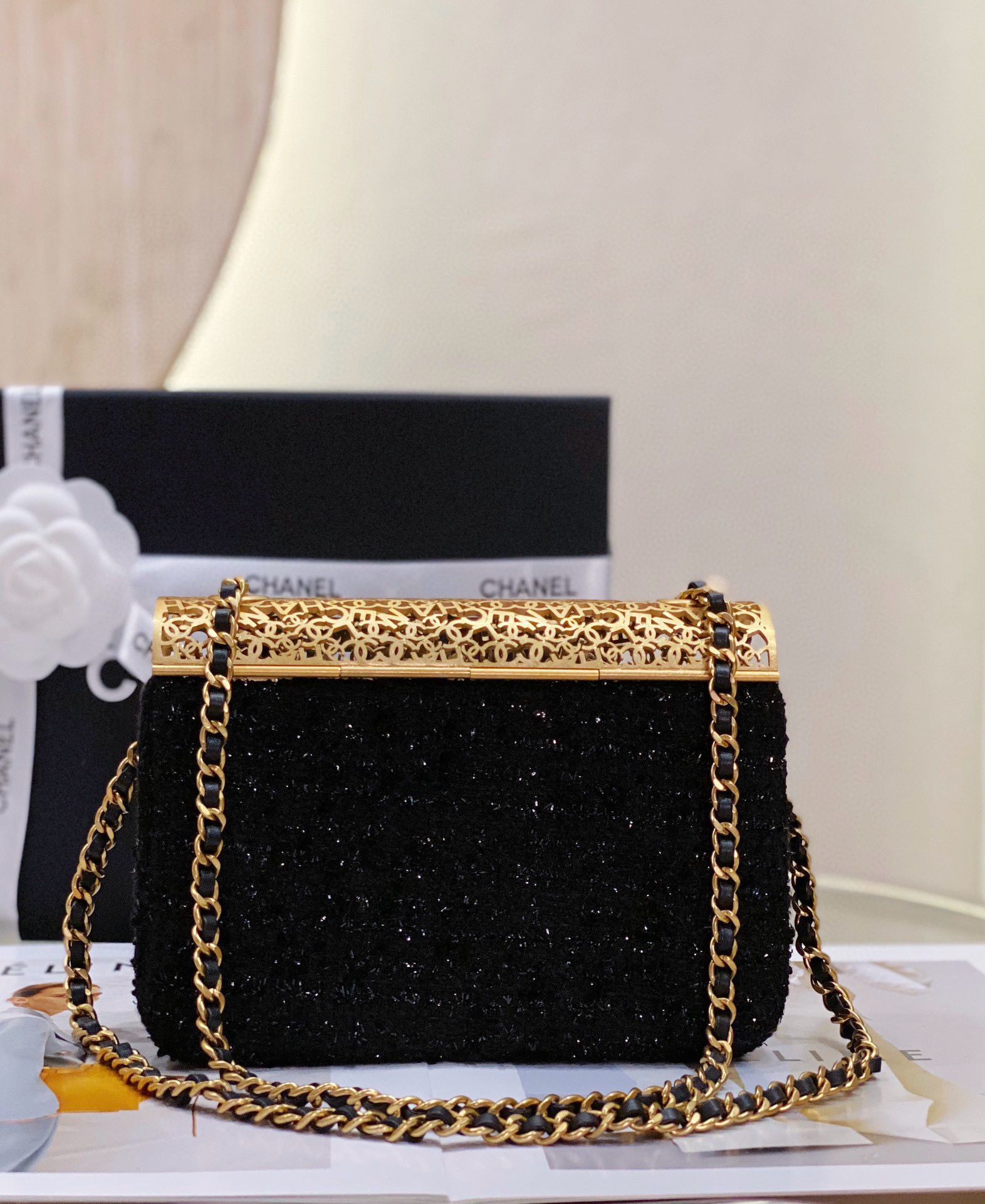 Chanel Clutch Shoulder Handbag SS2022 Gold&Black