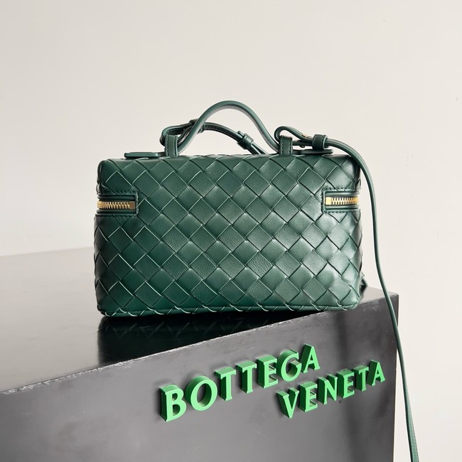 Bottega Veneta Vanity Case On Strap 789109 Emerald green