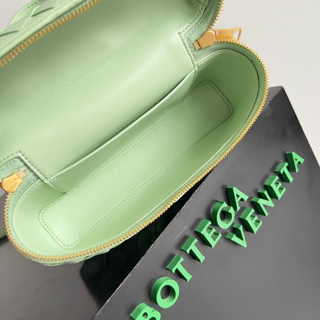 Bottega Veneta Vanity Case On Strap 789109 Fresh Mint