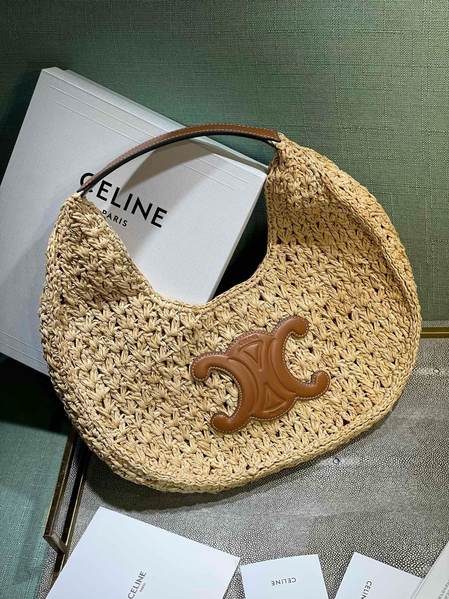 CELINE CLASSIC PANIER HOBO BAG IN RAFFIA AND CALFSKIN 112772 NATURAL & TAN