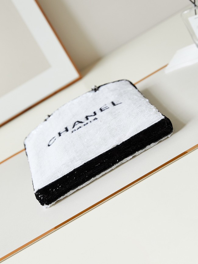 Chanel SHOPPING BAG AS4856 White & Black