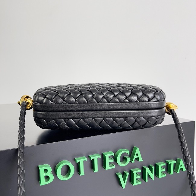 Bottega Veneta Knot With Chain A776662 black