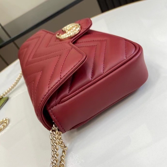 Gucci GG MARMONT MINI BAG 751526 red