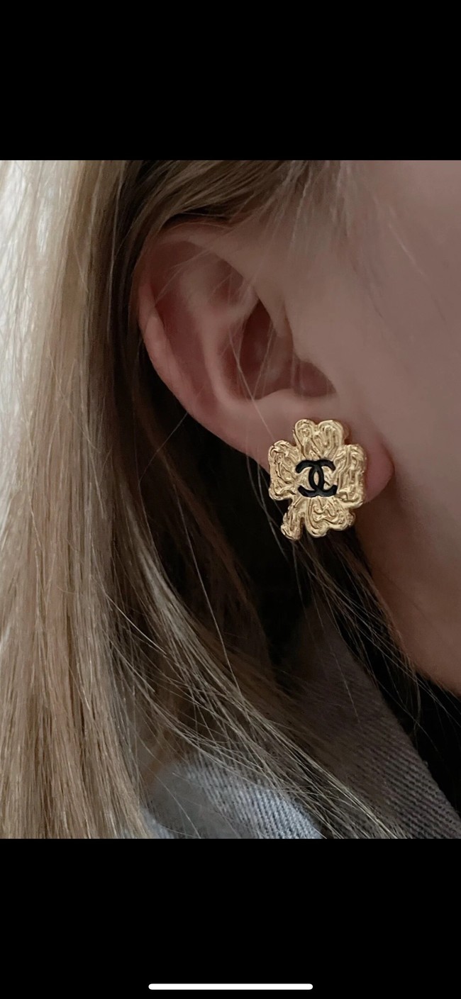 Chanel Earrings CE14321