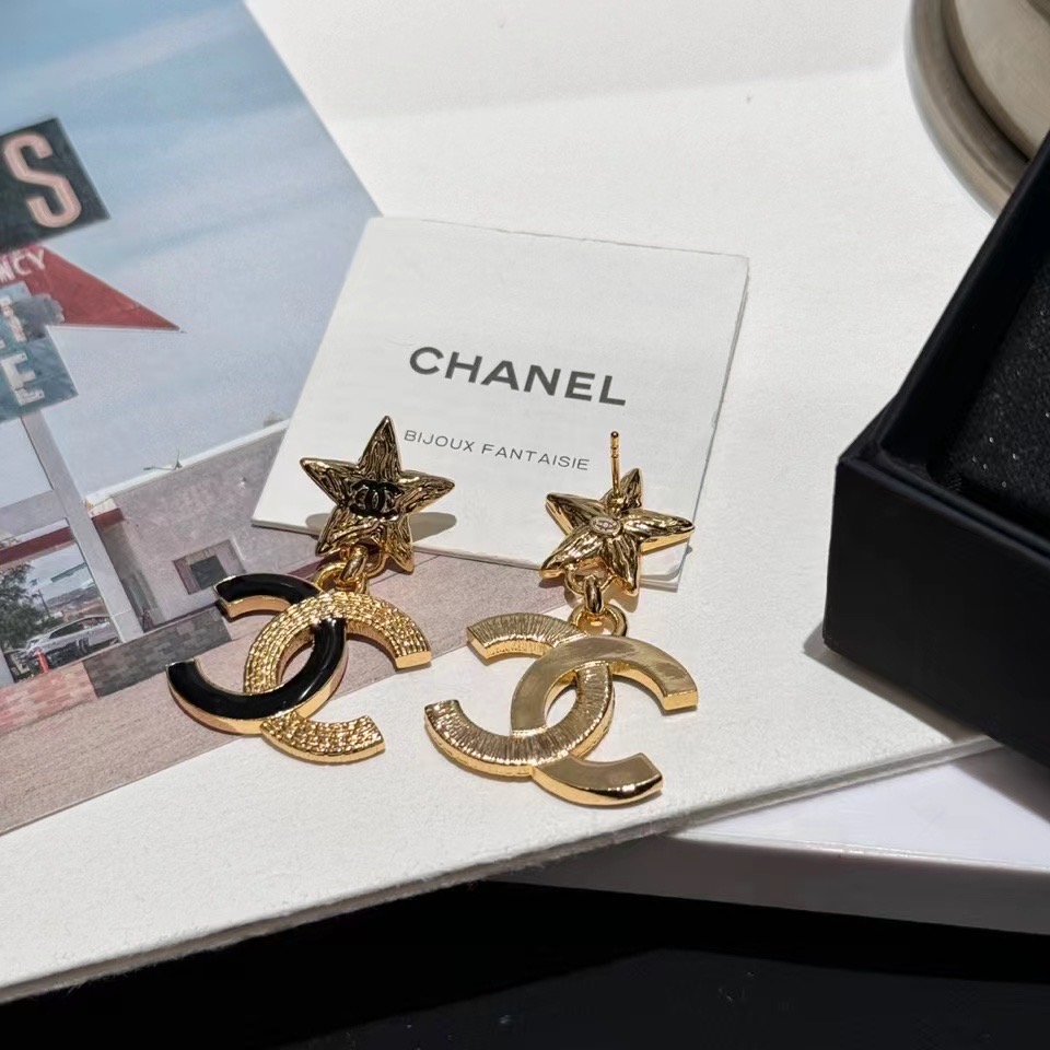 Chanel Earrings CE14390