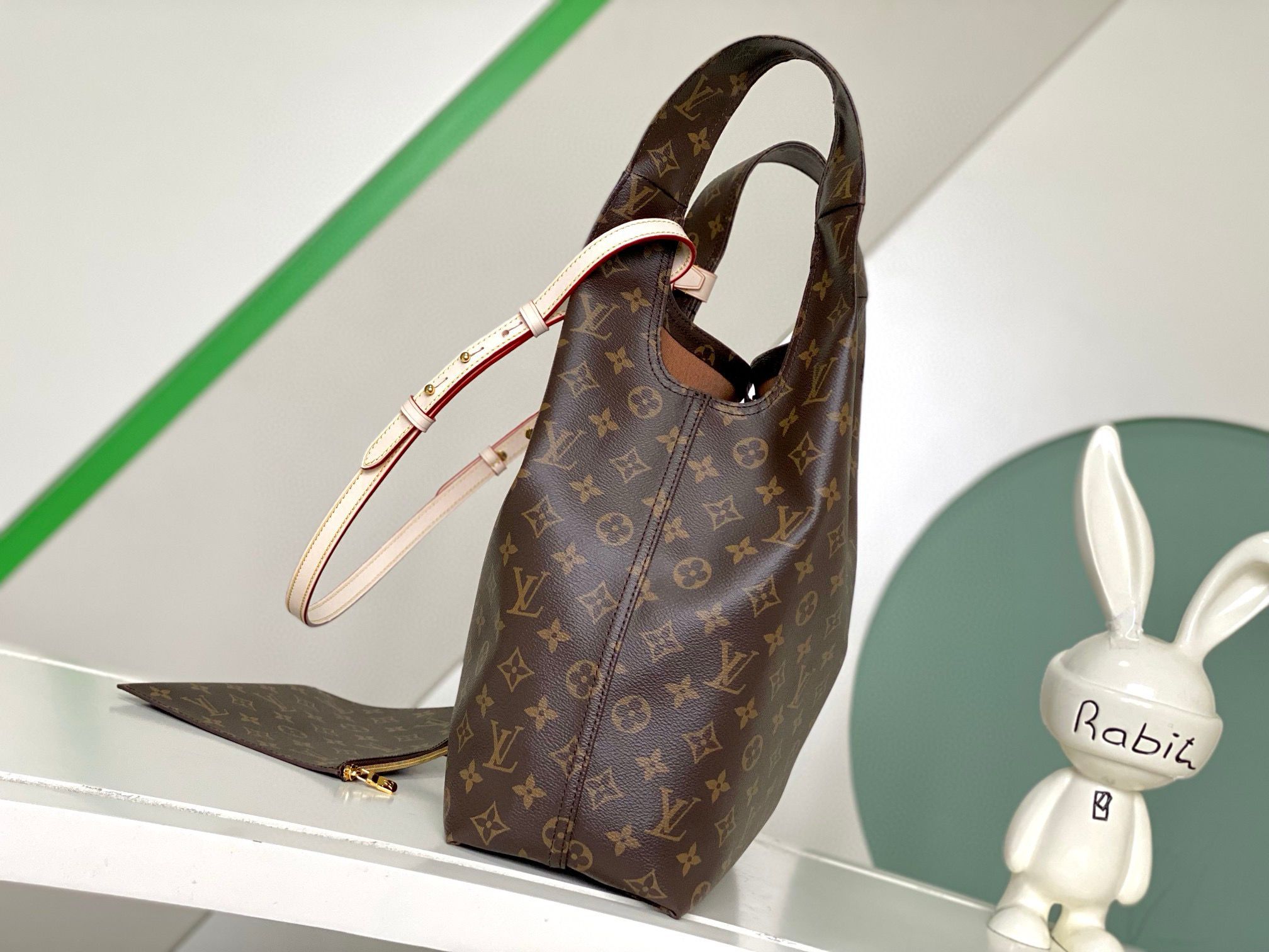 Louis Vuitton Monogram Canvas Atlantis GM Bag M46816 OR M46817 Dark Brown