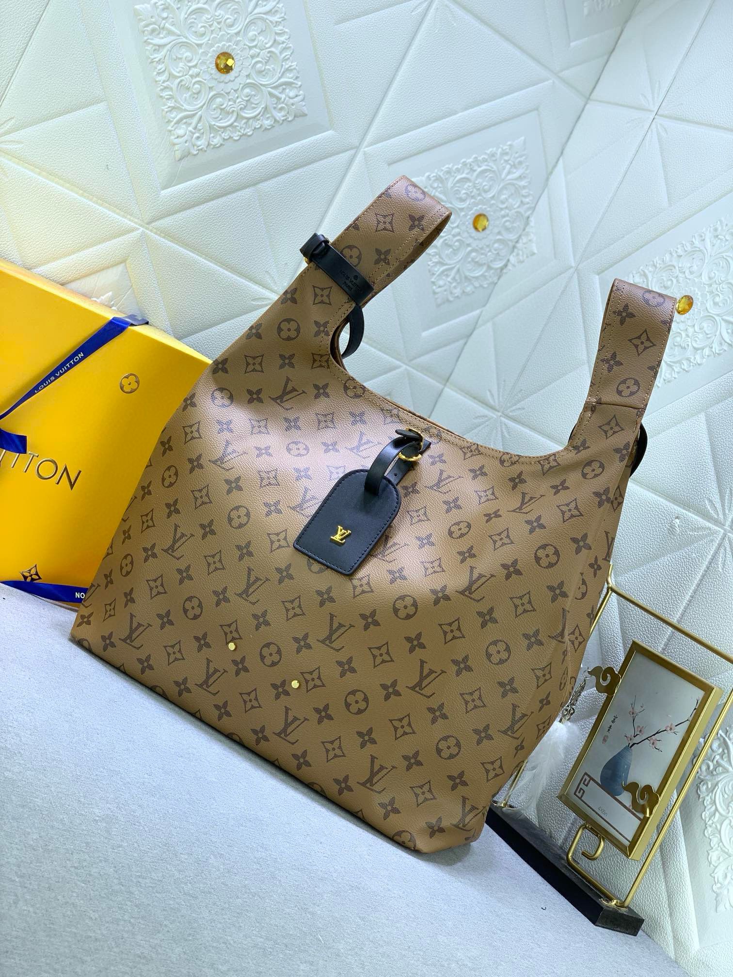 Louis Vuitton Monogram Reverse Atlantis GM Bag M46816 OR M46817 Light Brown