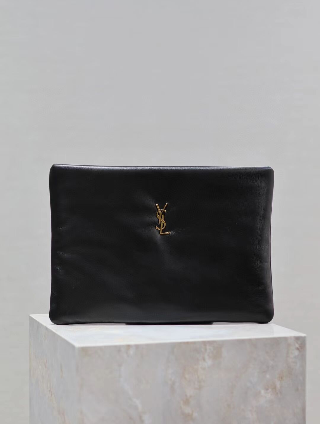 SAINT LAURENT CALYPSO LARGE POUCH IN LAMBSKIN 778943 black