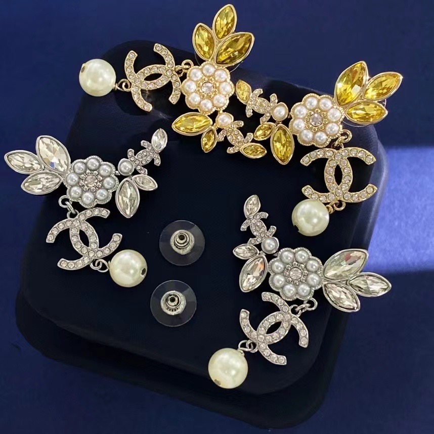 Chanel Earrings CE14417