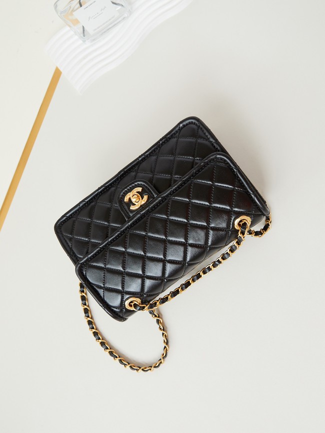 CHANEL FLAP BAG Lambskin AS4686 black