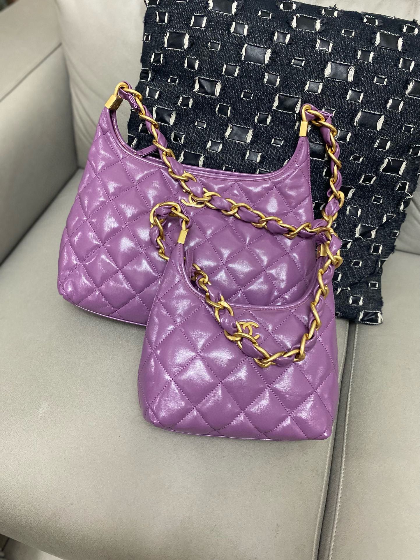 Chanel 24A Original Leather Small Hobo Bag AS4922 AS4923Purple