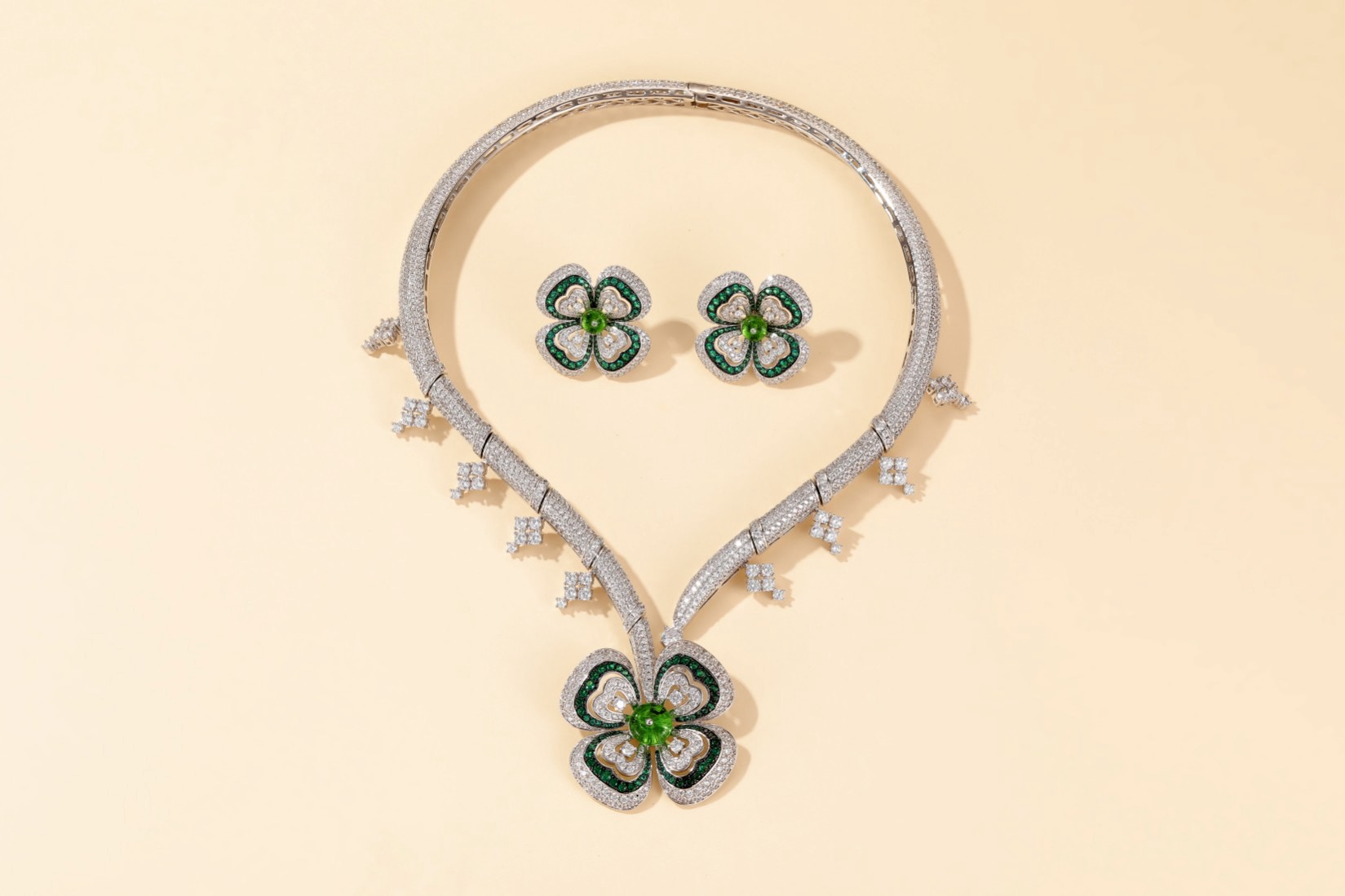 BVLGARI NECKLACE&Earrings CE14529