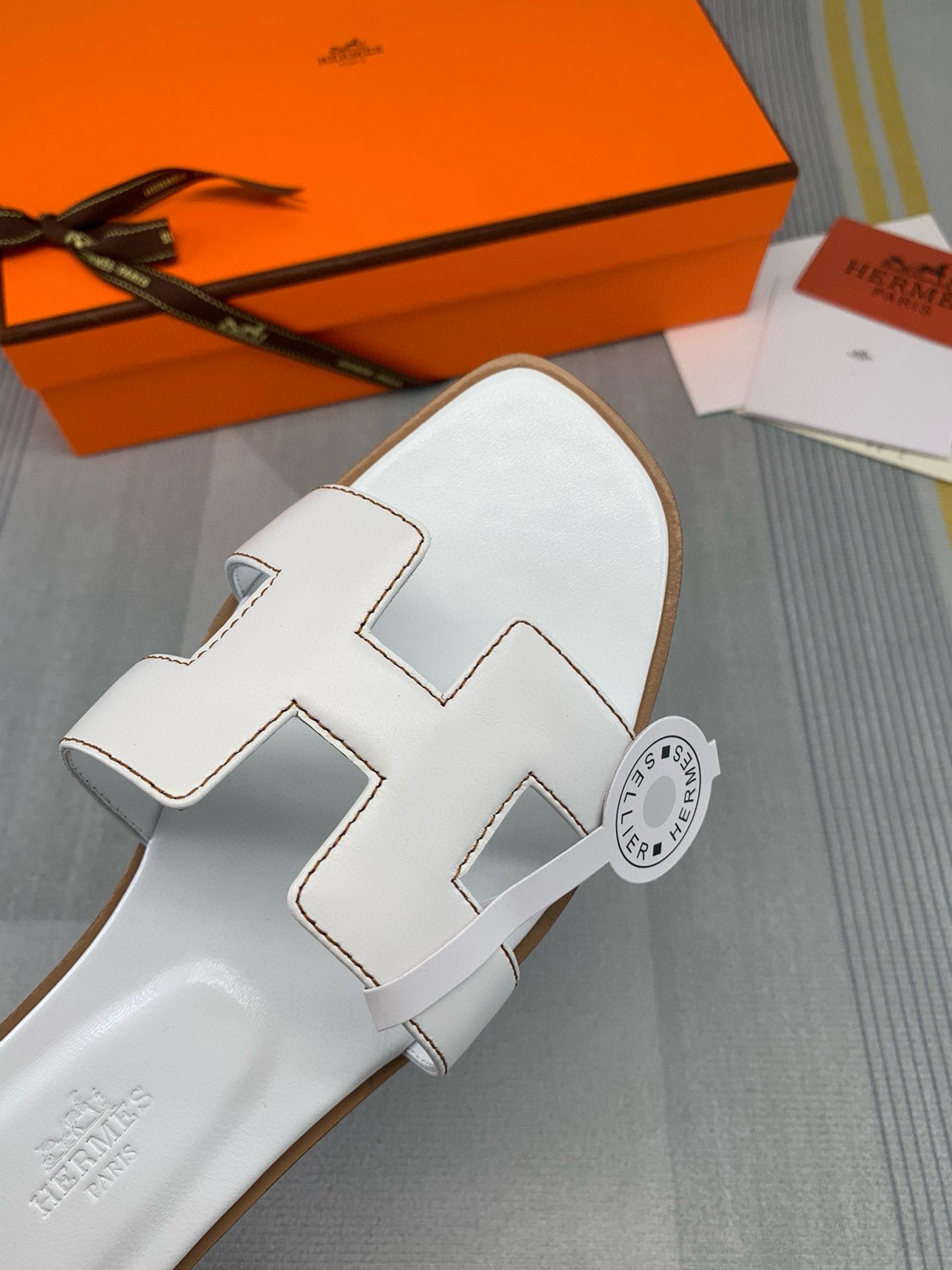 Hermes Shoes HMS56268 White