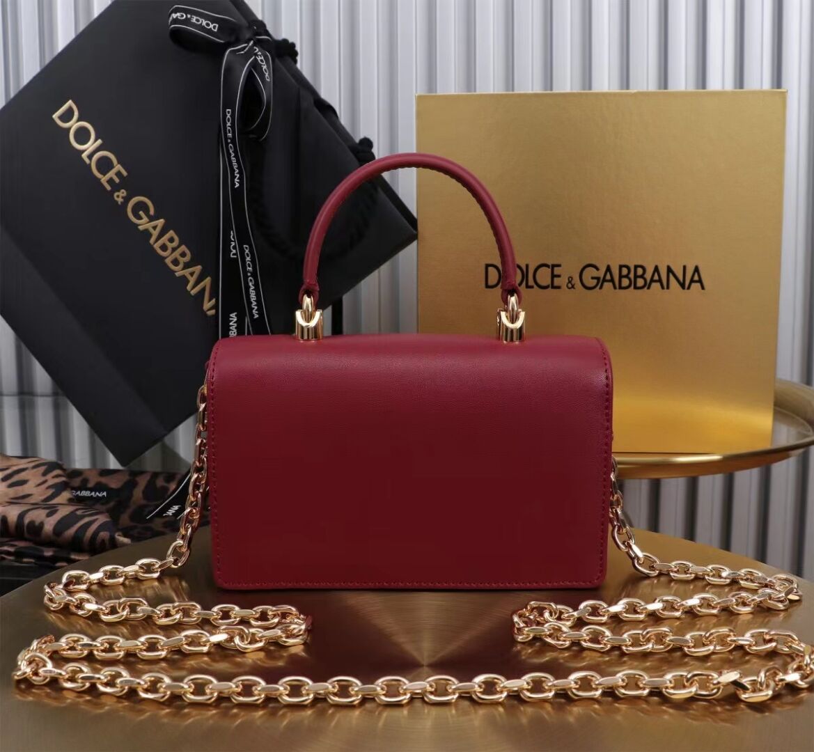 Dolce & Gabbana leather Shoulder Bag G6504 red