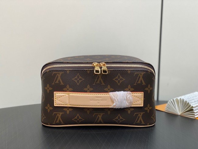 Louis Vuitton Toiletry Bag M11750