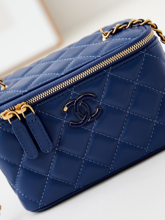 CHANEL MINI CLUTCH WITH TOP HANDLE AP3940 blue