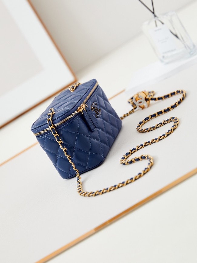 CHANEL MINI CLUTCH  AP3940 blue