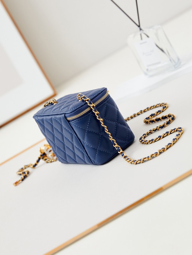 CHANEL MINI CLUTCH WITH TOP HANDLE AP3940 blue