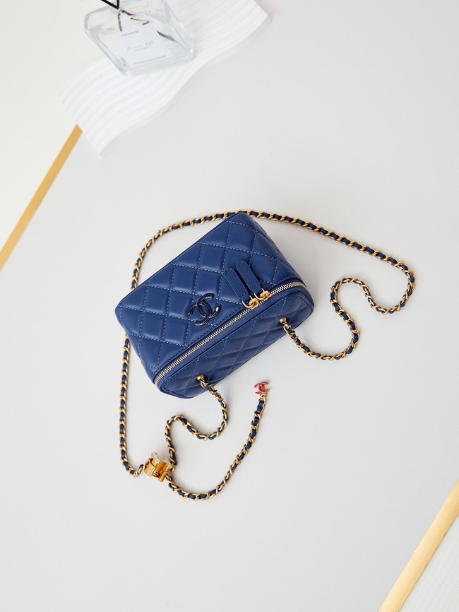 CHANEL MINI CLUTCH WITH TOP HANDLE AP3940 blue