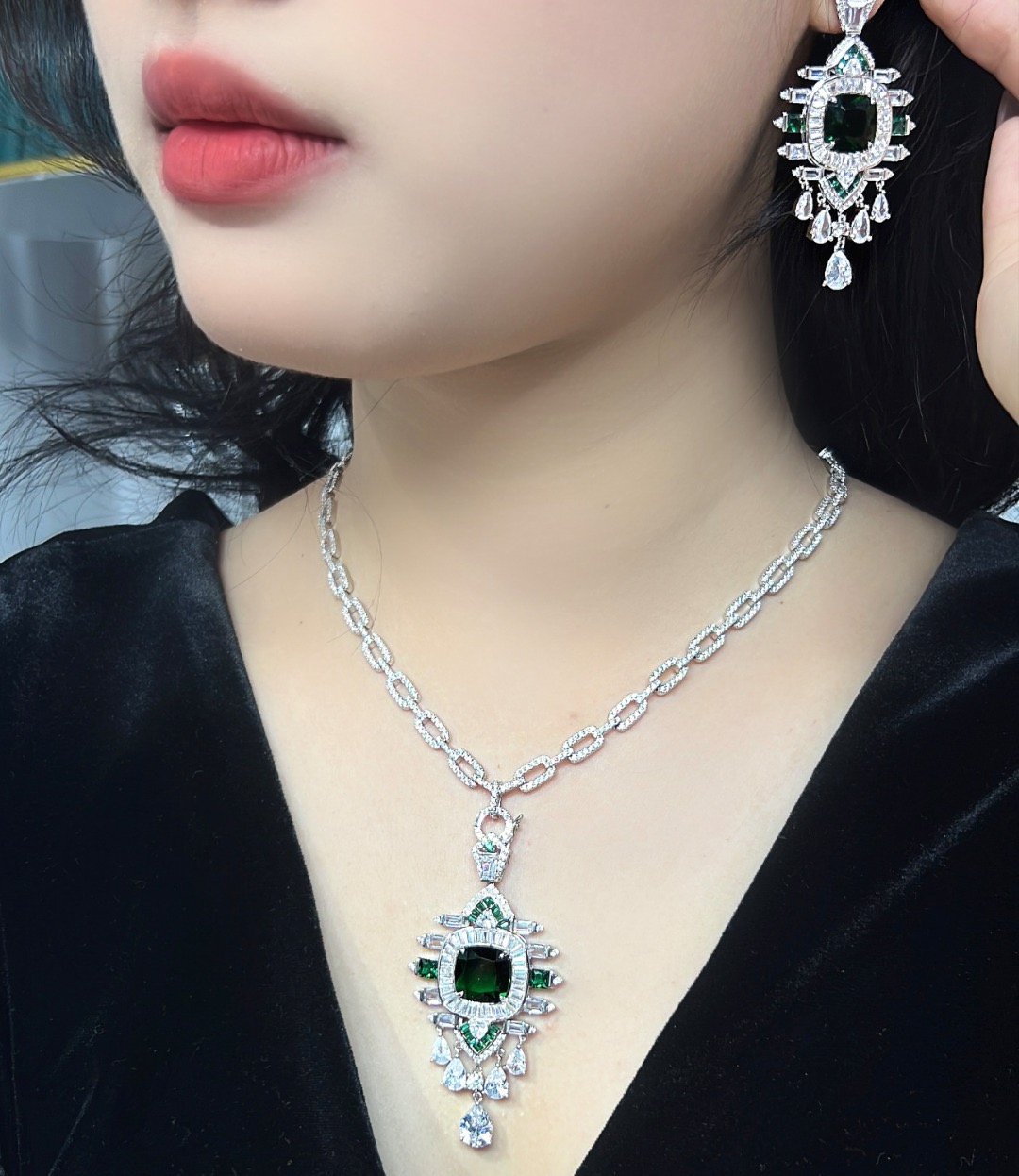 BVLGARI NECKLACE&Earrings CE14669