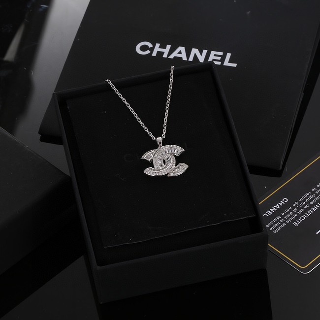 Chanel NECKLACE CE14733