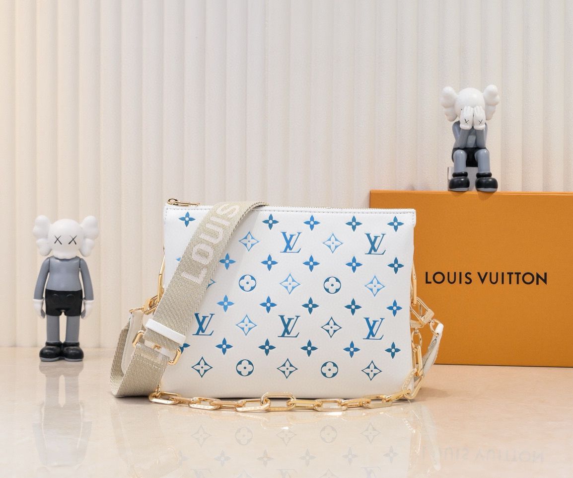 Louis Vuitton Borsa Coussin PM M11225 White