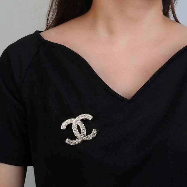 Chanel Brooch CE14857