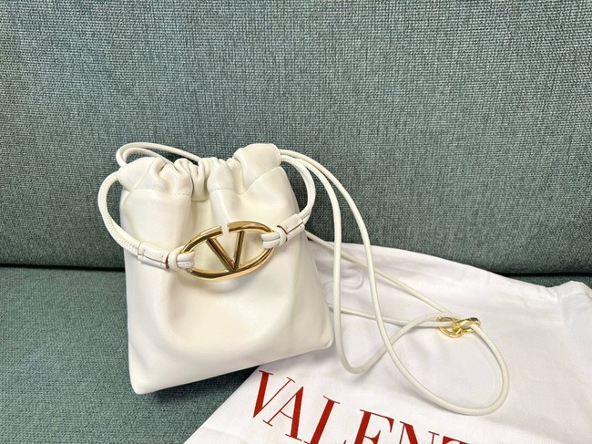 VALENTINO MINI VLOGO POUF Sheepskin WP0AC3Z white