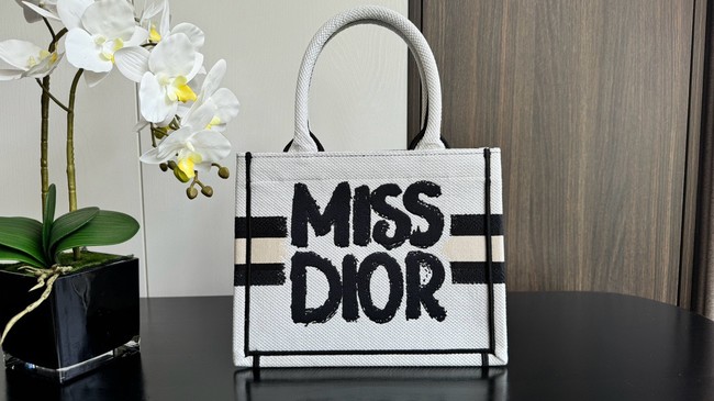 Small Dior Book Tote Two-Tone white and Black Miss Dior Graffiti Embroidery M1265Z