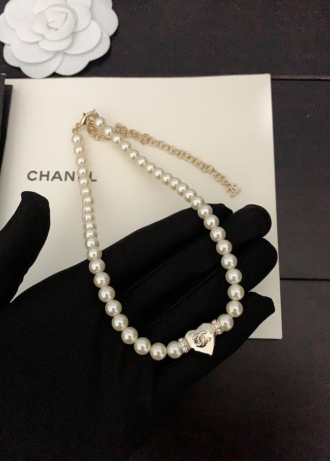 Chanel necklace CE15027