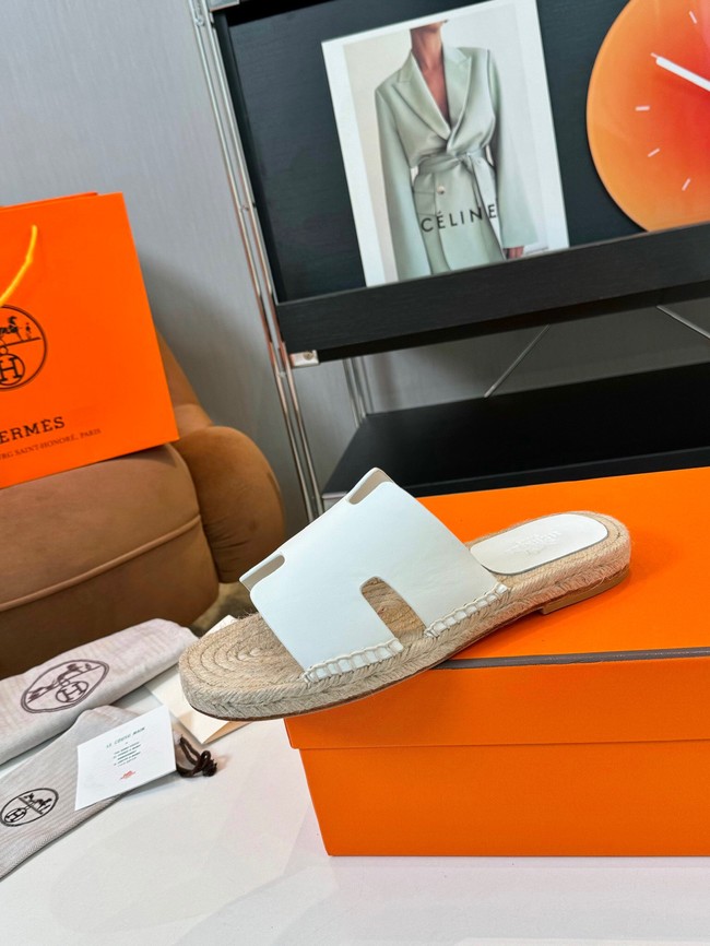 Hermes Slippers 55201-12