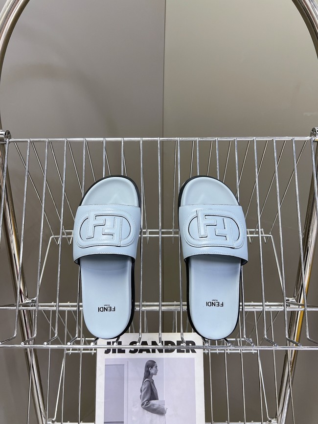 Fendi Slippers 55211-5