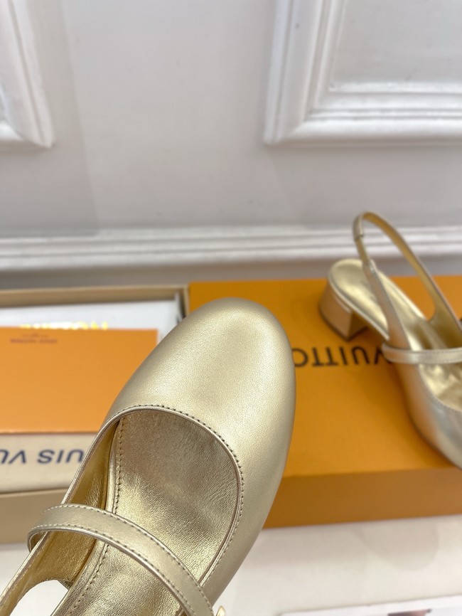 Louis Vuitton Sandal 55226-6