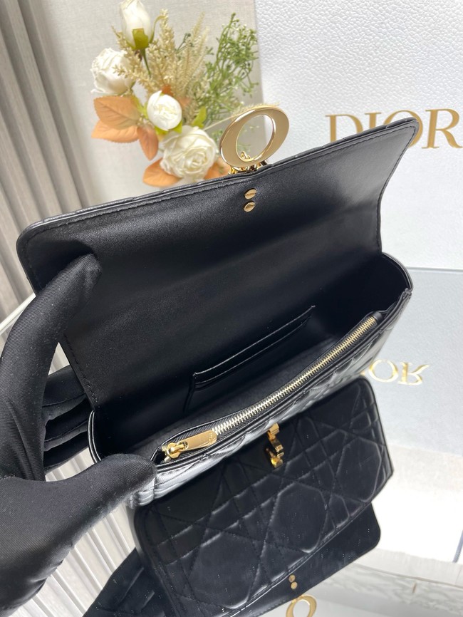 DIOR Miss Daisy Mini Bag Macrocannage Lambskin S3300U black