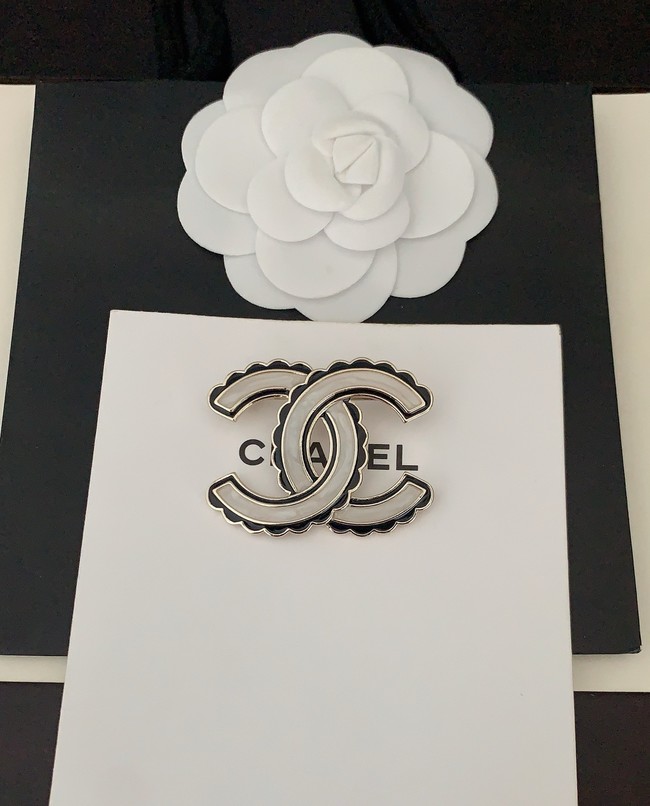 Chanel Brooch CE15090