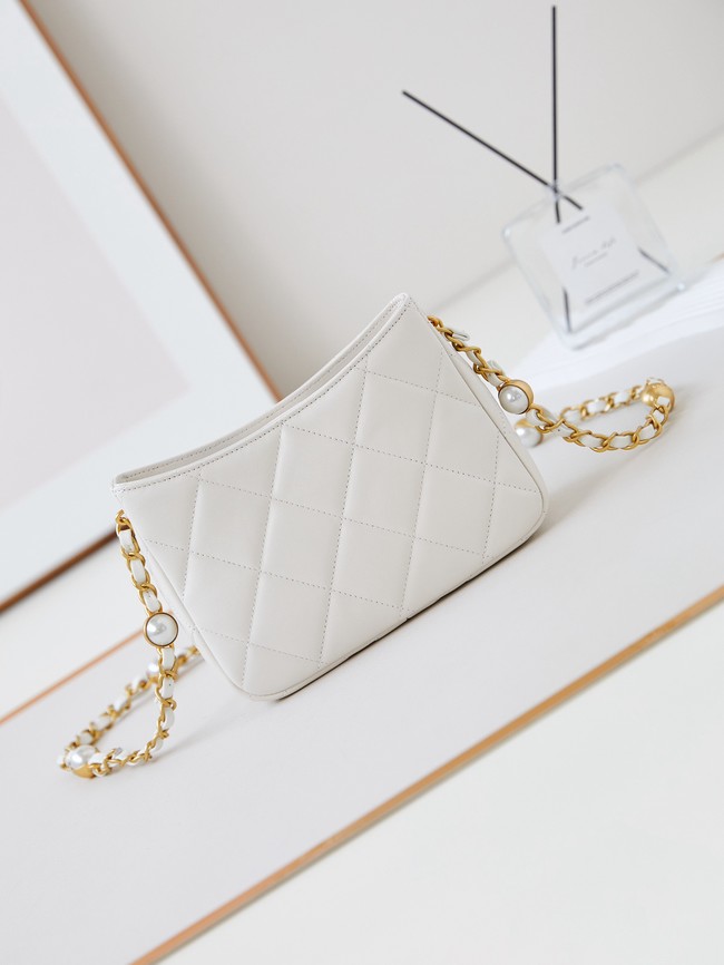 Chanel HOBO HANDBAG Lambskin & Gold-Tone Metal AS4948 white