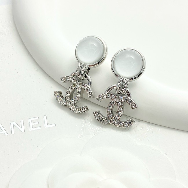 Chanel Earrings CE15124