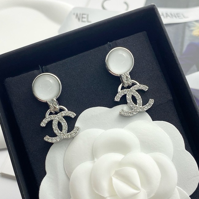 Chanel Earrings CE15124