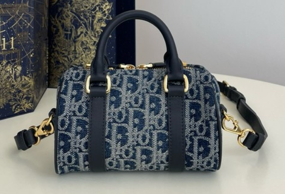 Dior Groove 16 Mini Bag Blue Denim Dior Oblique Jacquard S4000UB